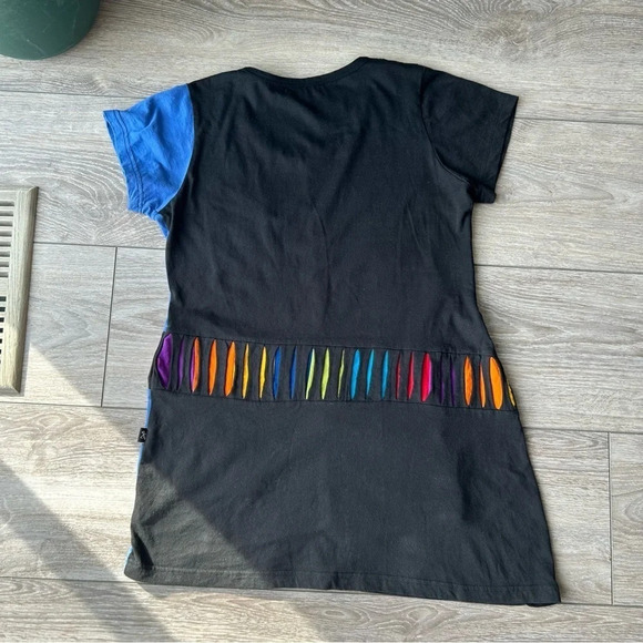 Leopards &  Roses Embroidered Patchwork Asymmetrical Hem Tunics - Picture 11 of 15